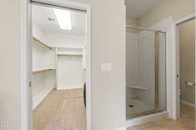 3348 Creek View Drive, Medford, OR 97504