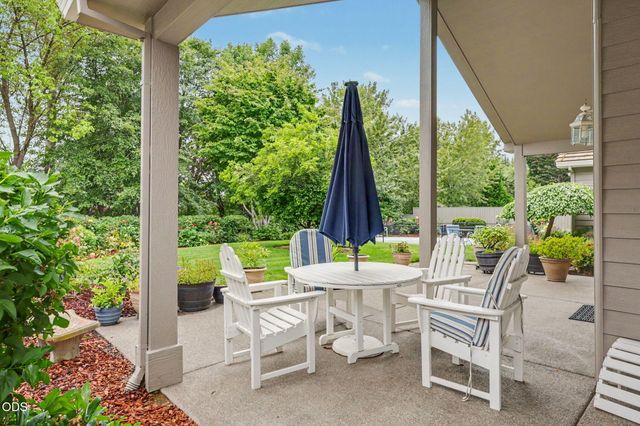 3348 Creek View Drive, Medford, OR 97504