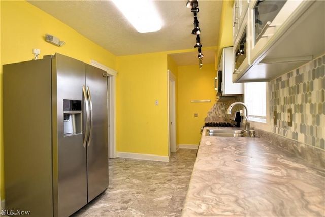 9817 Cudell Avenue, Cleveland, OH 44102