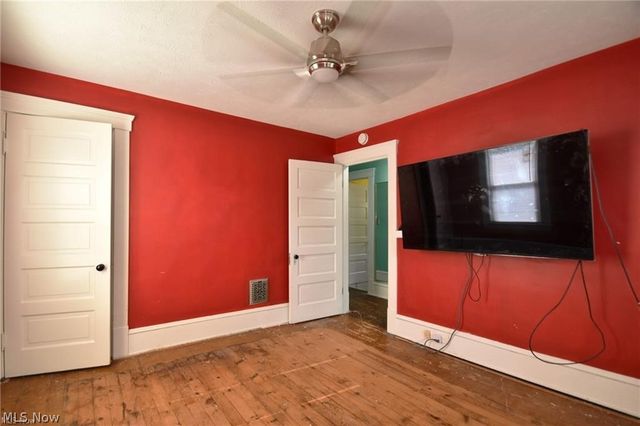 9817 Cudell Avenue, Cleveland, OH 44102