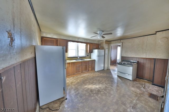 11 Rt23, Hamburg Boro, NJ 07419