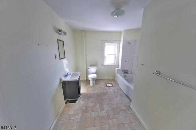 11 Rt23, Hamburg Boro, NJ 07419