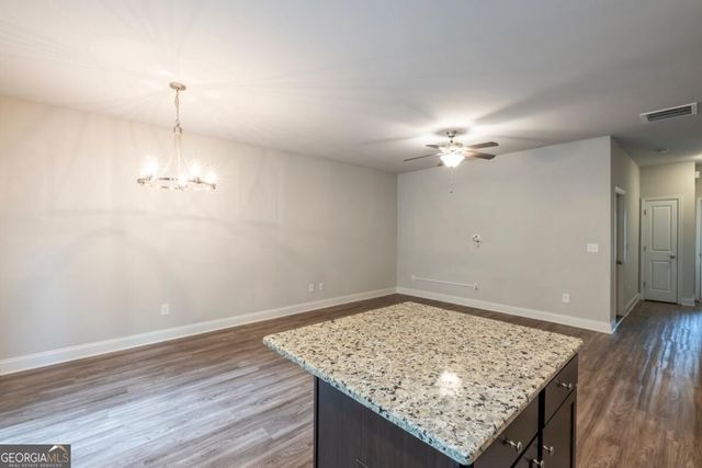 6220 Trickle Bend, Atlanta, GA 30349
