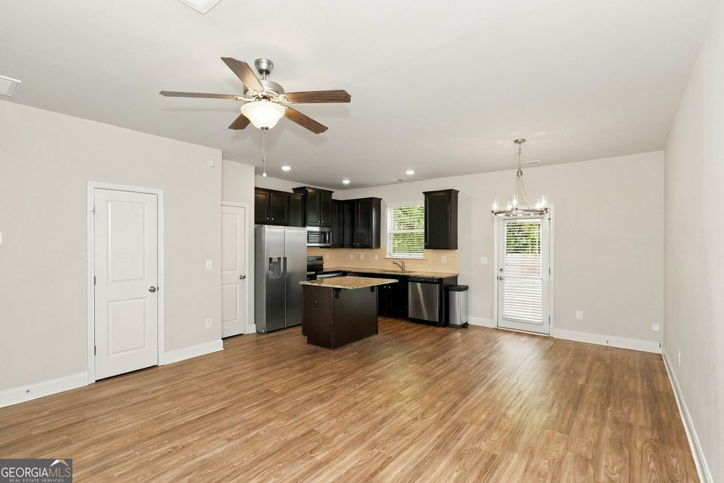 6220 Trickle Bend, Atlanta, GA 30349 — photo 3