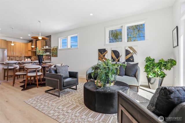 8332 24th Avenue NW, Seattle, WA 98117