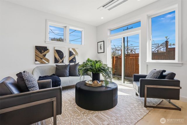 8332 24th Avenue NW, Seattle, WA 98117