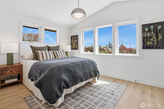 8332 24th Avenue NW, Seattle, WA 98117