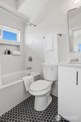 8332 24th Avenue NW, Seattle, WA 98117