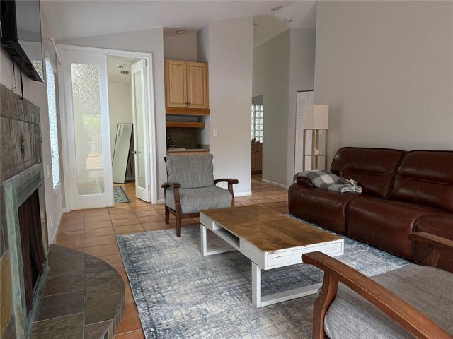 607 SW 15TH Street, Fort Lauderdale, FL 33315
