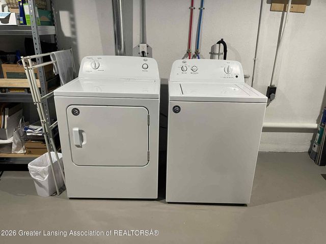 1743 Maisonette Drive, Lansing, MI 48911