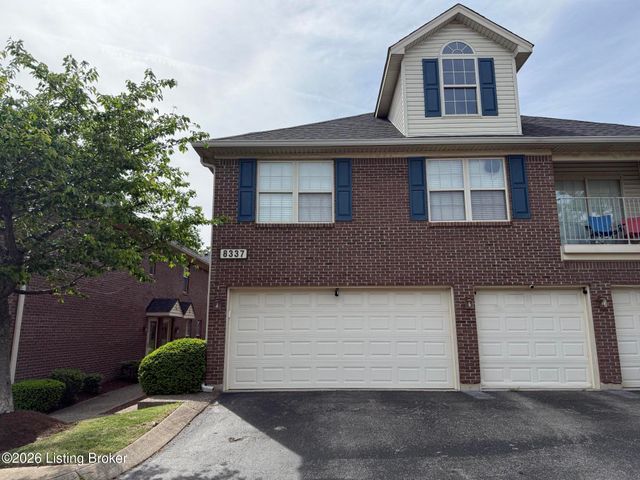 8337 Grand Trevi Dr, Louisville, KY 40228