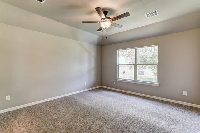 9944 SW 21st Street, Yukon, OK 73099