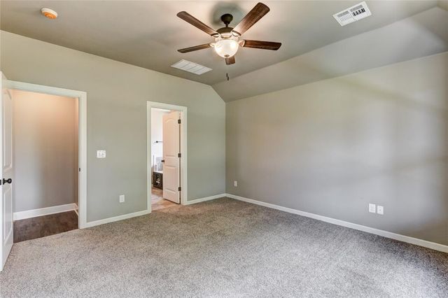 9944 SW 21st Street, Yukon, OK 73099