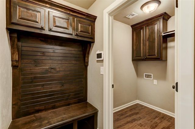 9944 SW 21st Street, Yukon, OK 73099