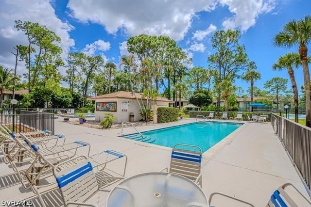 1765 Courtyard WAY 103, Naples, FL 34112