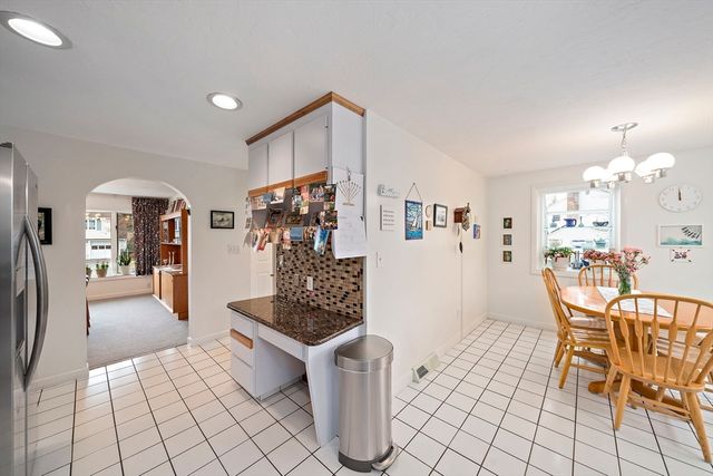 35 Linden Park Drive, Randolph, MA 02368