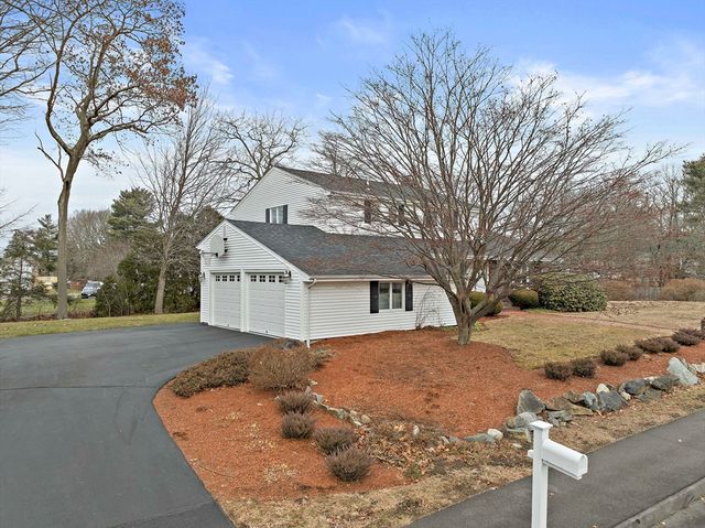 35 Linden Park Drive, Randolph, MA 02368