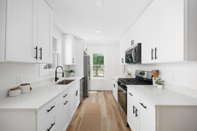 727 E Mithoff Street, Columbus, OH 43206