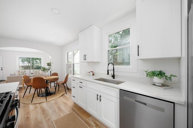 727 E Mithoff Street, Columbus, OH 43206