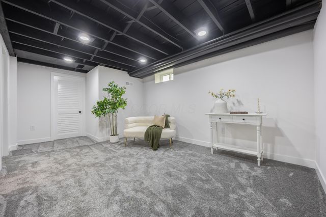 727 E Mithoff Street, Columbus, OH 43206