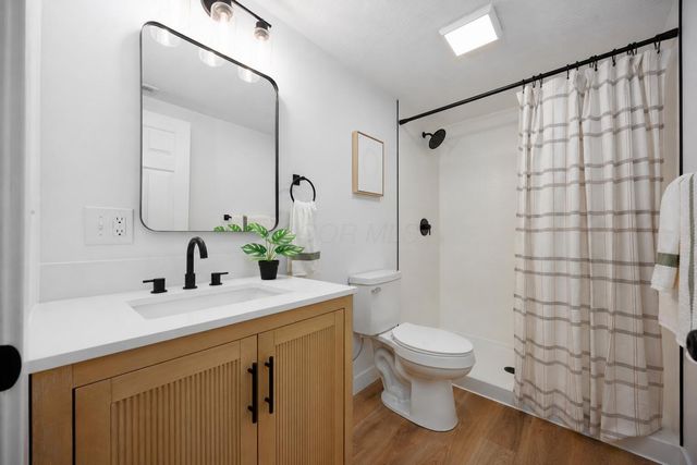 727 E Mithoff Street, Columbus, OH 43206