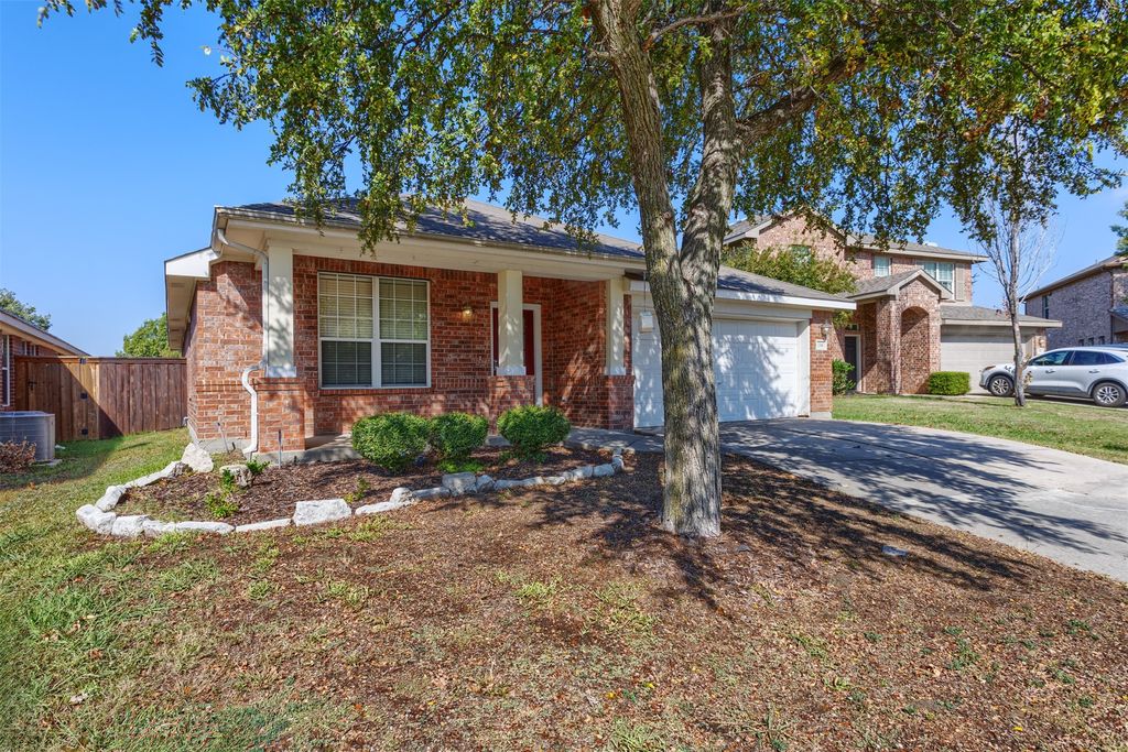 304 Hummingbird, Little Elm, TX 75068