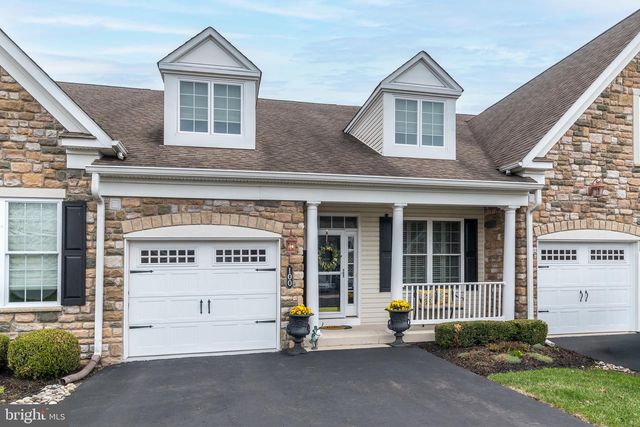 100 REAGAN DR, Sellersville, PA 18960