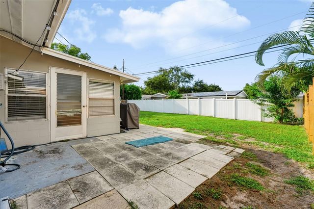 11365 81ST AVENUE, Seminole, FL 33772