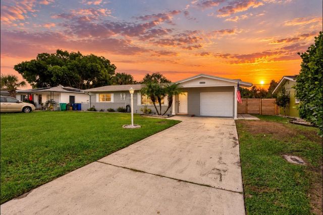 11365 81ST AVENUE, Seminole, FL 33772