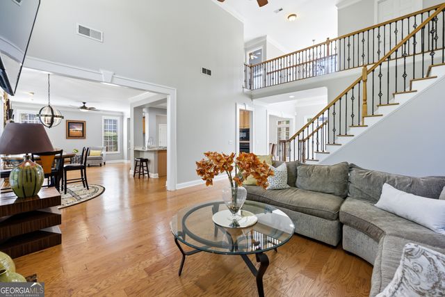 5621 Vinings Place Trail, Mableton, GA 30126
