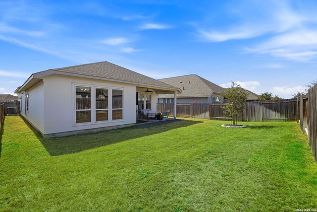 1920 Highland, Seguin, TX 78155