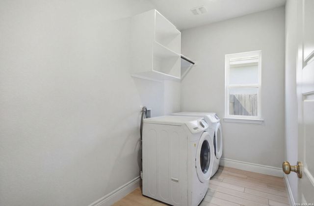 1920 Highland, Seguin, TX 78155