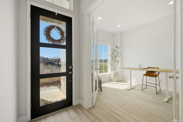 1920 Highland, Seguin, TX 78155