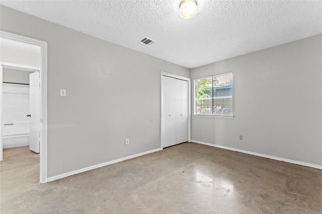 6201 Berkett CV, Austin, TX 78745