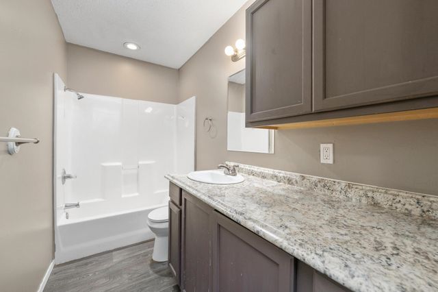 1323 S Main St, Wichita, KS 67213