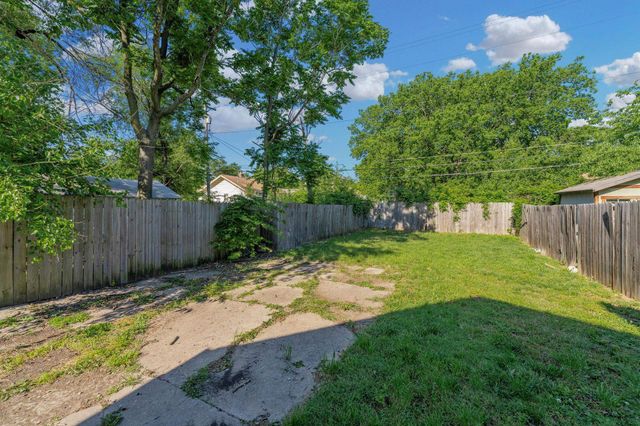 1323 S Main St, Wichita, KS 67213