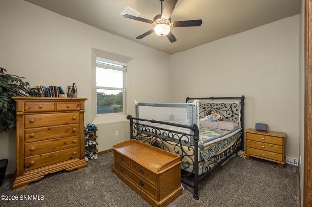 5677 Calle De Paradise, Las Cruces, NM 88011