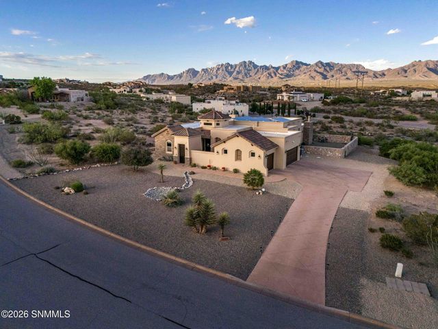 5677 Calle De Paradise, Las Cruces, NM 88011