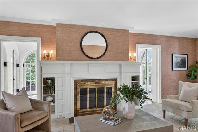 405 W Swon Avenue, Webster Groves, MO 63119
