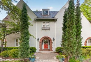 405 W Swon Avenue, Webster Groves, MO 63119