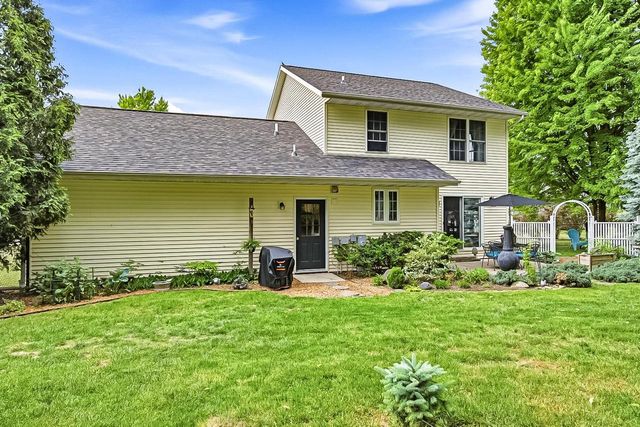 1163 Gruennert Court, Jefferson, WI 53549