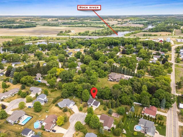 1163 Gruennert Court, Jefferson, WI 53549