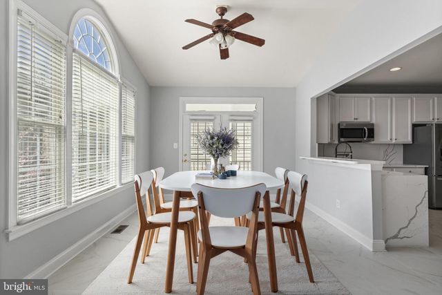 43915 KITTIWAKE DR, Leesburg, VA 20176