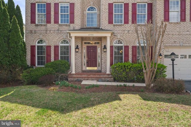 43915 KITTIWAKE DR, Leesburg, VA 20176