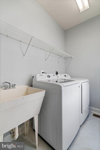 43915 KITTIWAKE DR, Leesburg, VA 20176