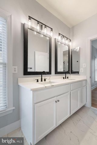 43915 KITTIWAKE DR, Leesburg, VA 20176