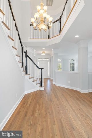 43915 KITTIWAKE DR, Leesburg, VA 20176