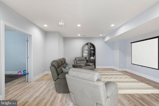 43915 KITTIWAKE DR, Leesburg, VA 20176