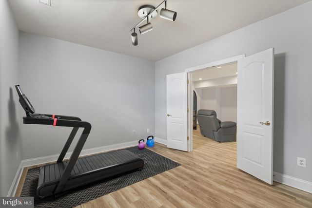 43915 KITTIWAKE DR, Leesburg, VA 20176