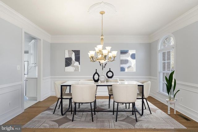 43915 KITTIWAKE DR, Leesburg, VA 20176